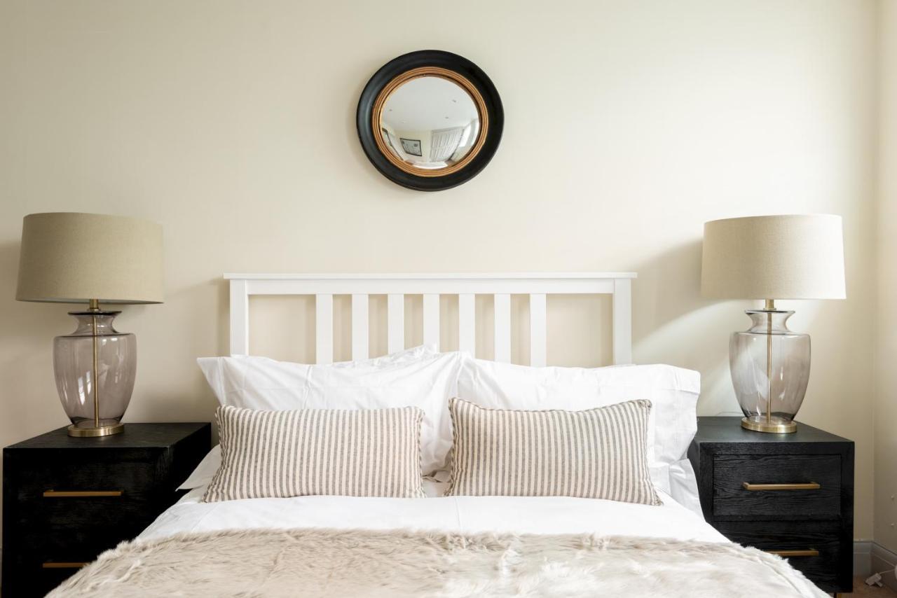 The Luxe Chelsea Townhouse Lägenhet London Exteriör bild